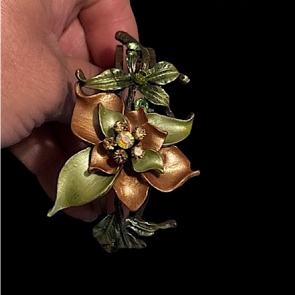 2/$30 Unique Floral Metallic Bracelet with Rhinestones - Picture 2 of 12